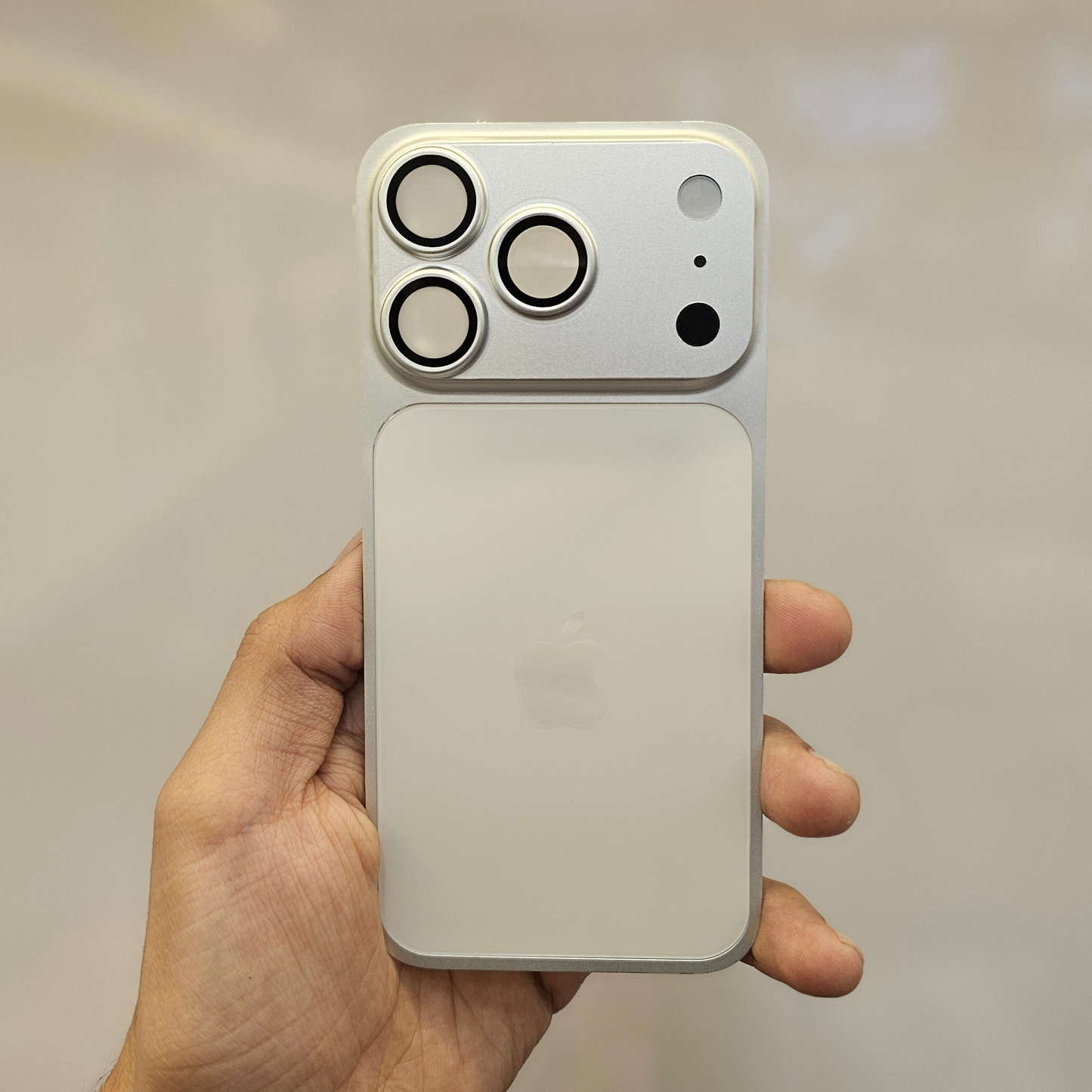 Metal Bumper Converter Case to iPhone 17 Pro Max ( Images are Real & Genuine )