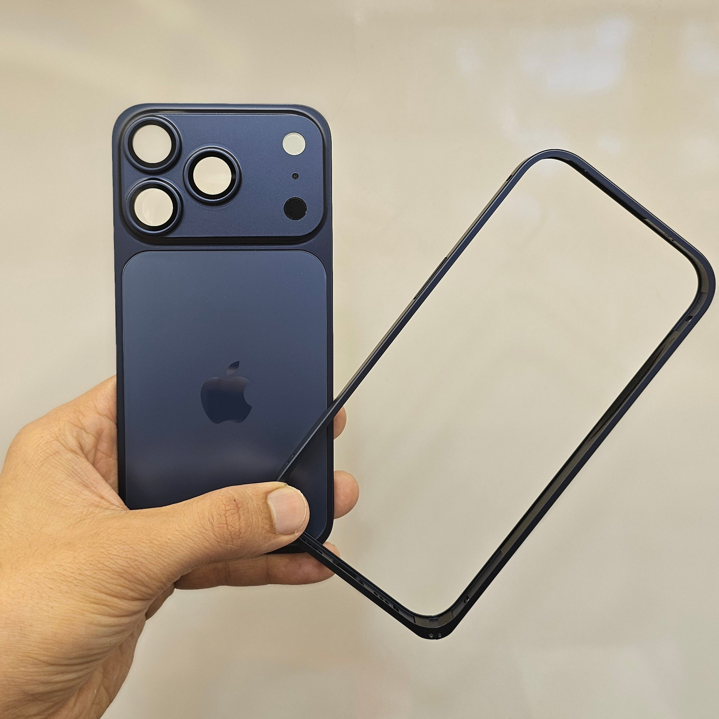 Metal Bumper Converter Case to iPhone 17 Pro Max ( Images are Real & Genuine )